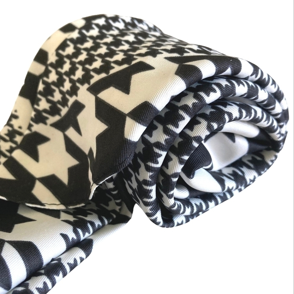 Oversized Square Black White Houndstooth Satin Scarf Neck hair Preppy Classic 💖 - Picture 12 of 13